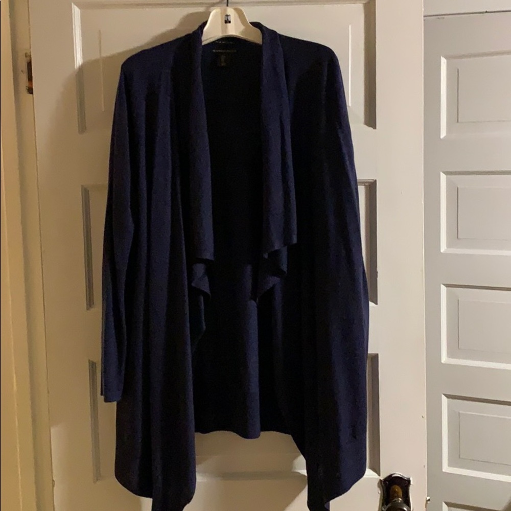 Gorgeous flowy merino wool cardigan in purple